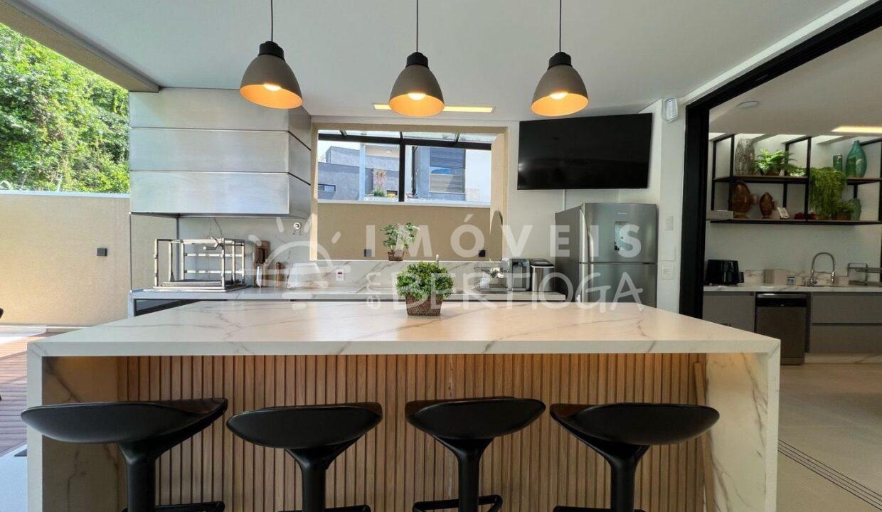 Casa-venda-BERTIOGA-RIVIERA-DE-SAO-LOURENCO-CA1742R-imobiliaria-na-riviera-imobiliaria-bertioga-2025-10-28_17-29-58_foto_rm-11