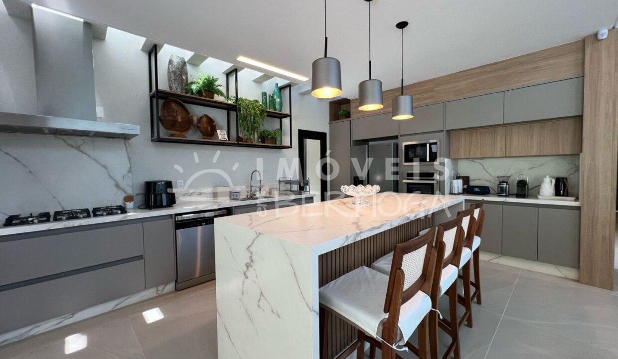 Casa-venda-BERTIOGA-RIVIERA-DE-SAO-LOURENCO-CA1742R-imobiliaria-na-riviera-imobiliaria-bertioga-2025-10-28_17-29-58_foto_rm-12