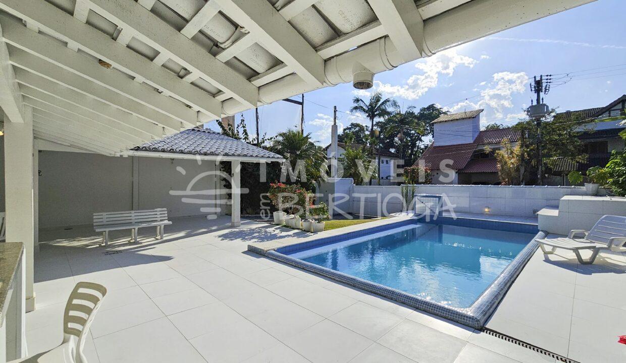 Casa-venda-BERTIOGA-RIVIERA-DE-SAO-LOURENCO-CA1743R-imobiliaria-na-riviera-imobiliaria-bertioga-2025-10-26_13-00-50_foto_rm-3