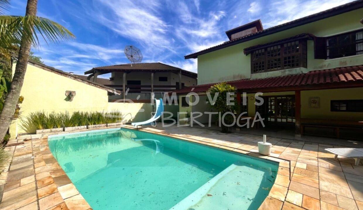 Casa-venda-BERTIOGA-RIVIERA-DE-SAO-LOURENCO-CA1747R-imobiliaria-na-riviera-imobiliaria-bertioga-2025-10-28_22-06-29_foto_rm-33