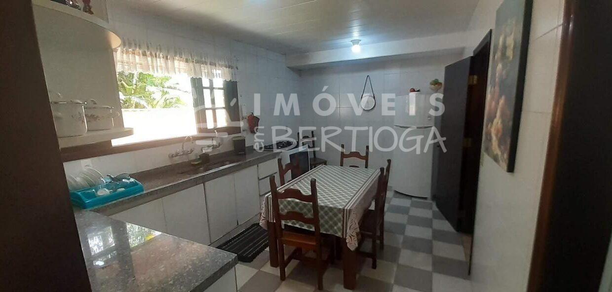 Casa-venda-BERTIOGA-RIVIERA-DE-SAO-LOURENCO-CA1748R-imobiliaria-na-riviera-imobiliaria-bertioga-2025-10-28_22-06-29_foto_rm-11