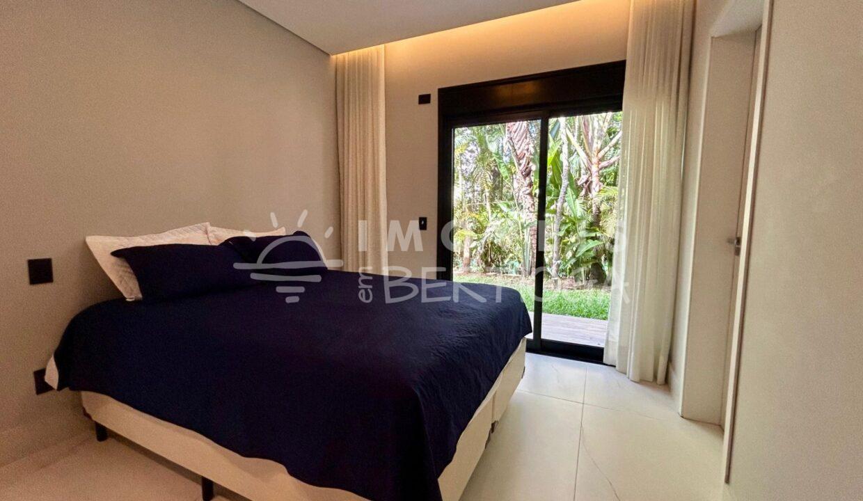 Casa-venda-BERTIOGA-RIVIERA-DE-SAO-LOURENCO-CA1756R-imobiliaria-na-riviera-imobiliaria-bertioga-2025-10-27_09-18-50_foto_rm-10