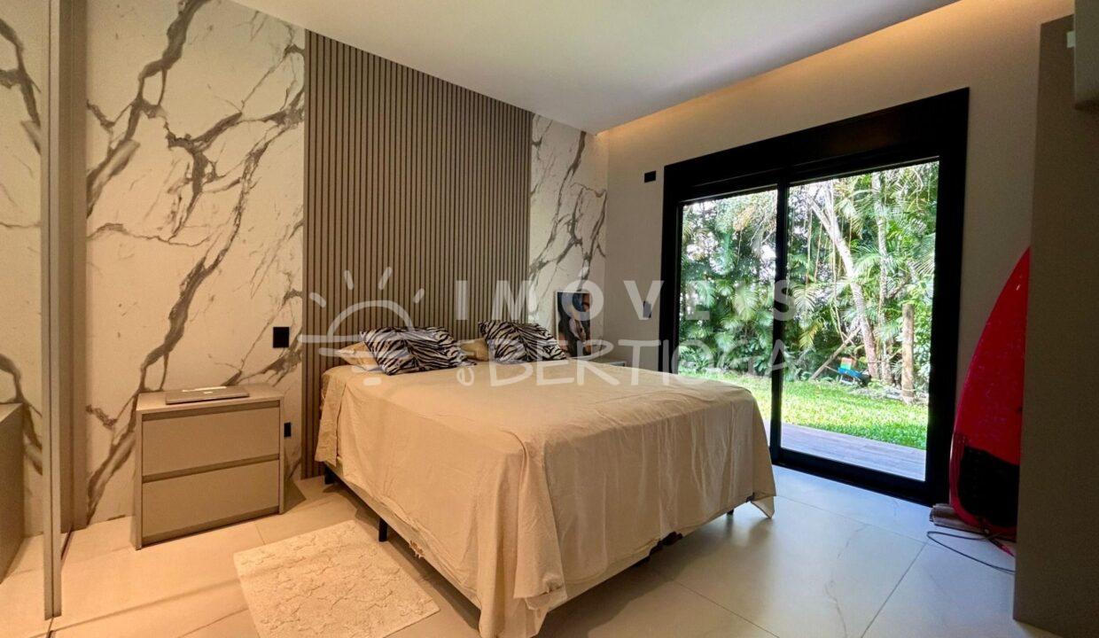 Casa-venda-BERTIOGA-RIVIERA-DE-SAO-LOURENCO-CA1756R-imobiliaria-na-riviera-imobiliaria-bertioga-2025-10-27_09-18-50_foto_rm-17