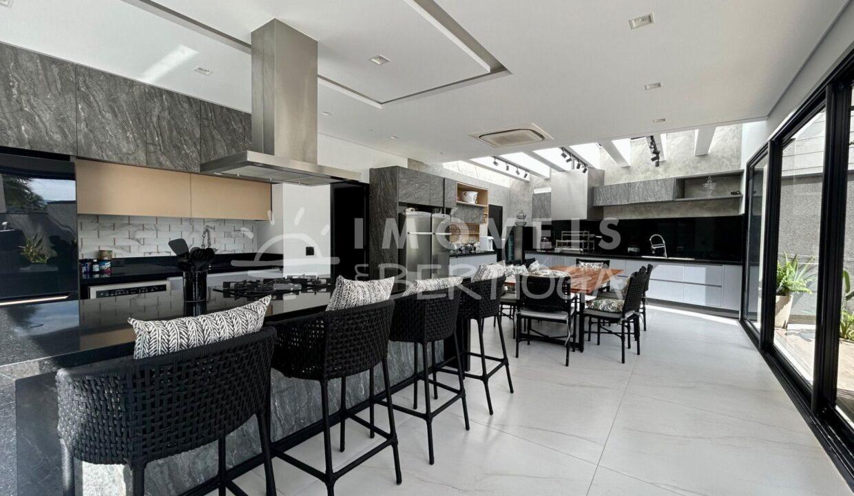 Casa-venda-BERTIOGA-RIVIERA-DE-SAO-LOURENCO-CA1756R-imobiliaria-na-riviera-imobiliaria-bertioga-2025-10-27_09-18-50_foto_rm-5