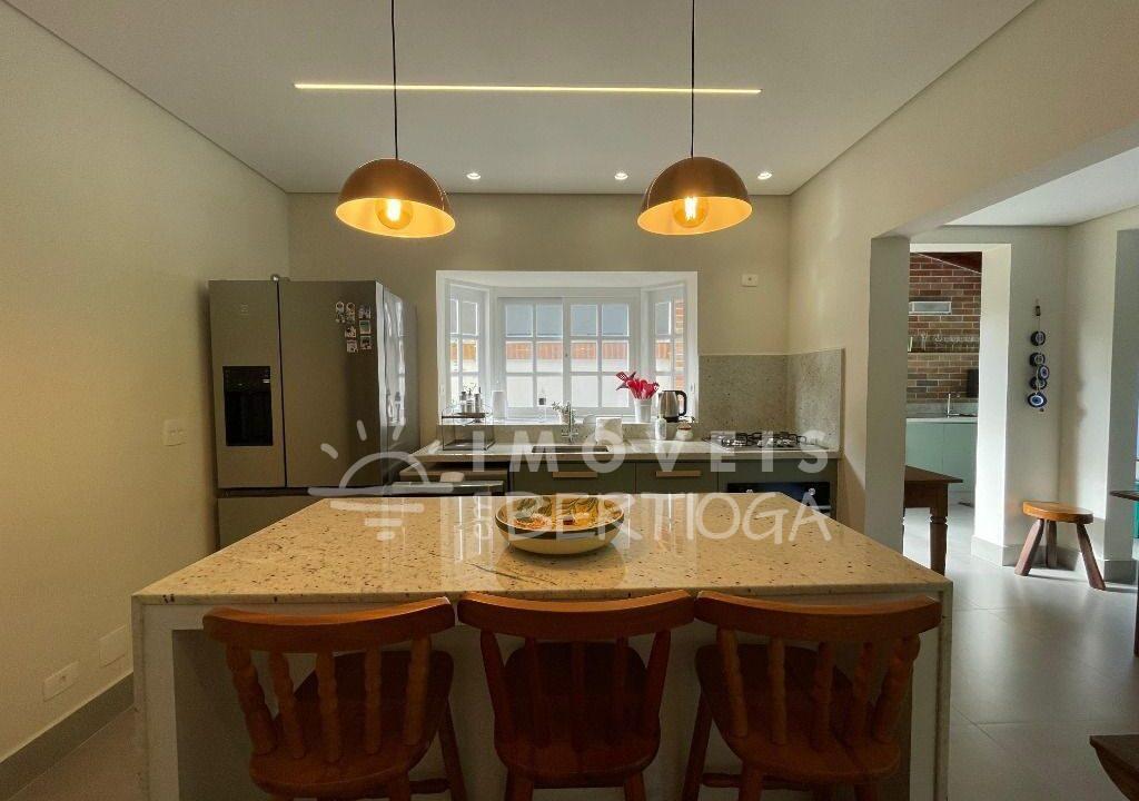 Casa-venda-BERTIOGA-RIVIERA-DE-SAO-LOURENCO-CA1757R-imobiliaria-na-riviera-imobiliaria-bertioga-2025-10-28_21-56-41_foto_rm-10