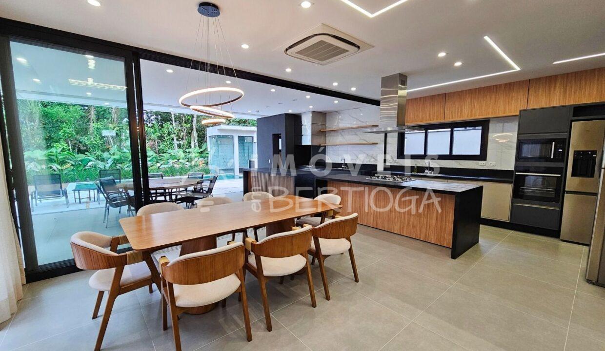Casa-venda-BERTIOGA-RIVIERA-DE-SAO-LOURENCO-CA1767R-imobiliaria-na-riviera-imobiliaria-bertioga-2025-10-28_23-18-58_foto_rm-6