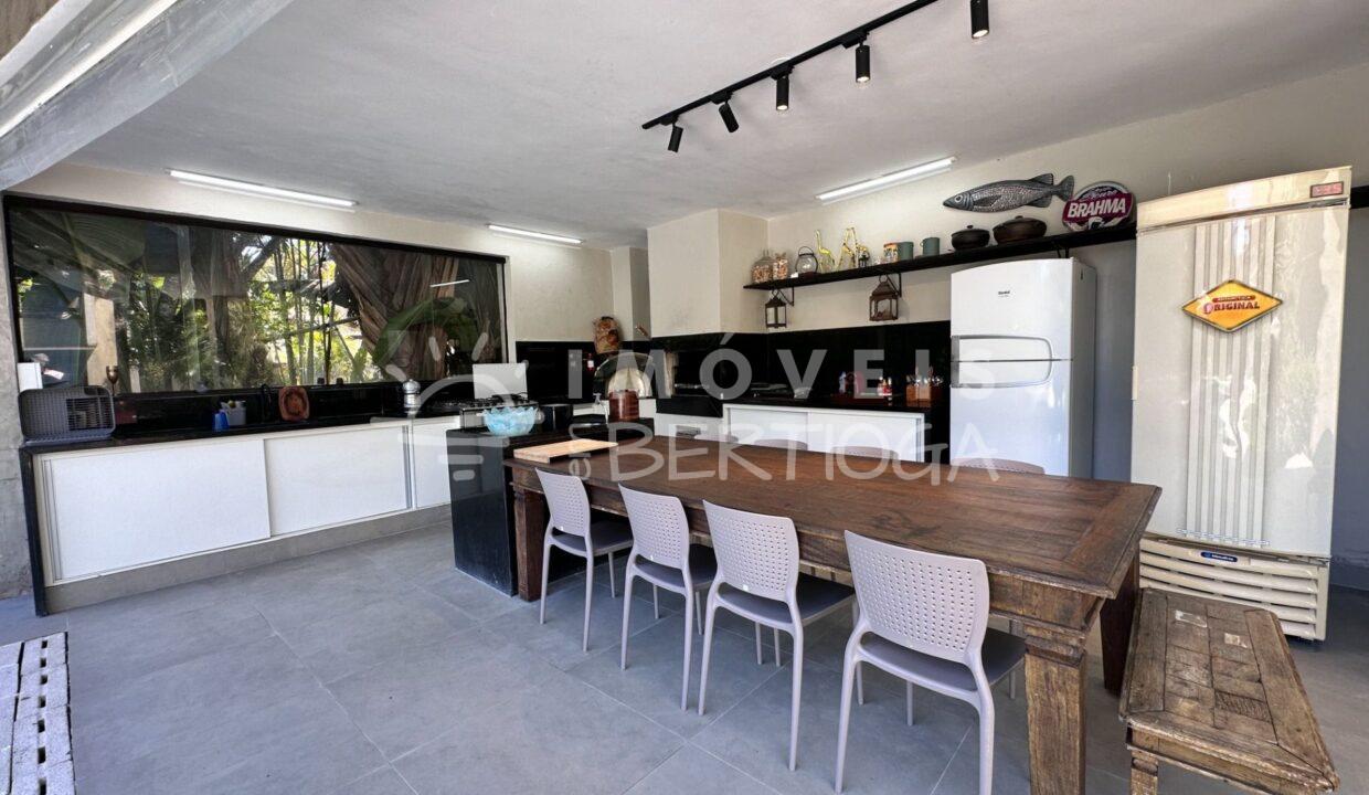 Casa-venda-BERTIOGA-RIVIERA-DE-SAO-LOURENCO-CA1775R-imobiliaria-na-riviera-imobiliaria-bertioga-2025-10-27_02-36-56_foto_rm-10