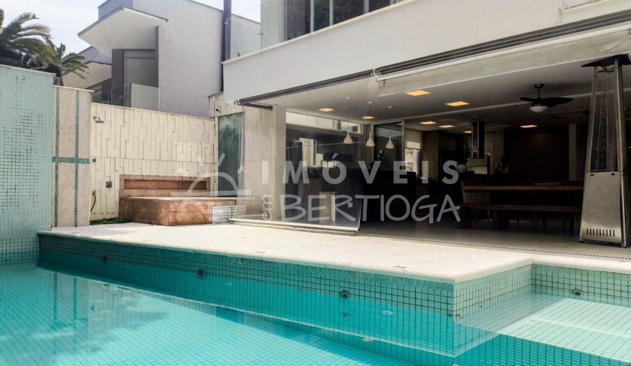 Casa-venda-BERTIOGA-RIVIERA-DE-SAO-LOURENCO-CA1778R-imobiliaria-na-riviera-imobiliaria-bertioga-2025-10-27_14-57-37_foto_rm