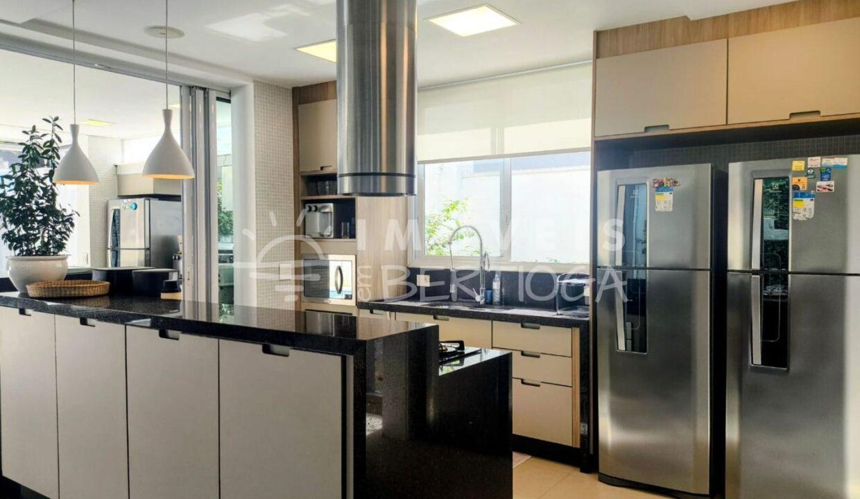 Casa-venda-BERTIOGA-RIVIERA-DE-SAO-LOURENCO-CA1778R-imobiliaria-na-riviera-imobiliaria-bertioga-2025-10-27_14-57-37_foto_rm-16
