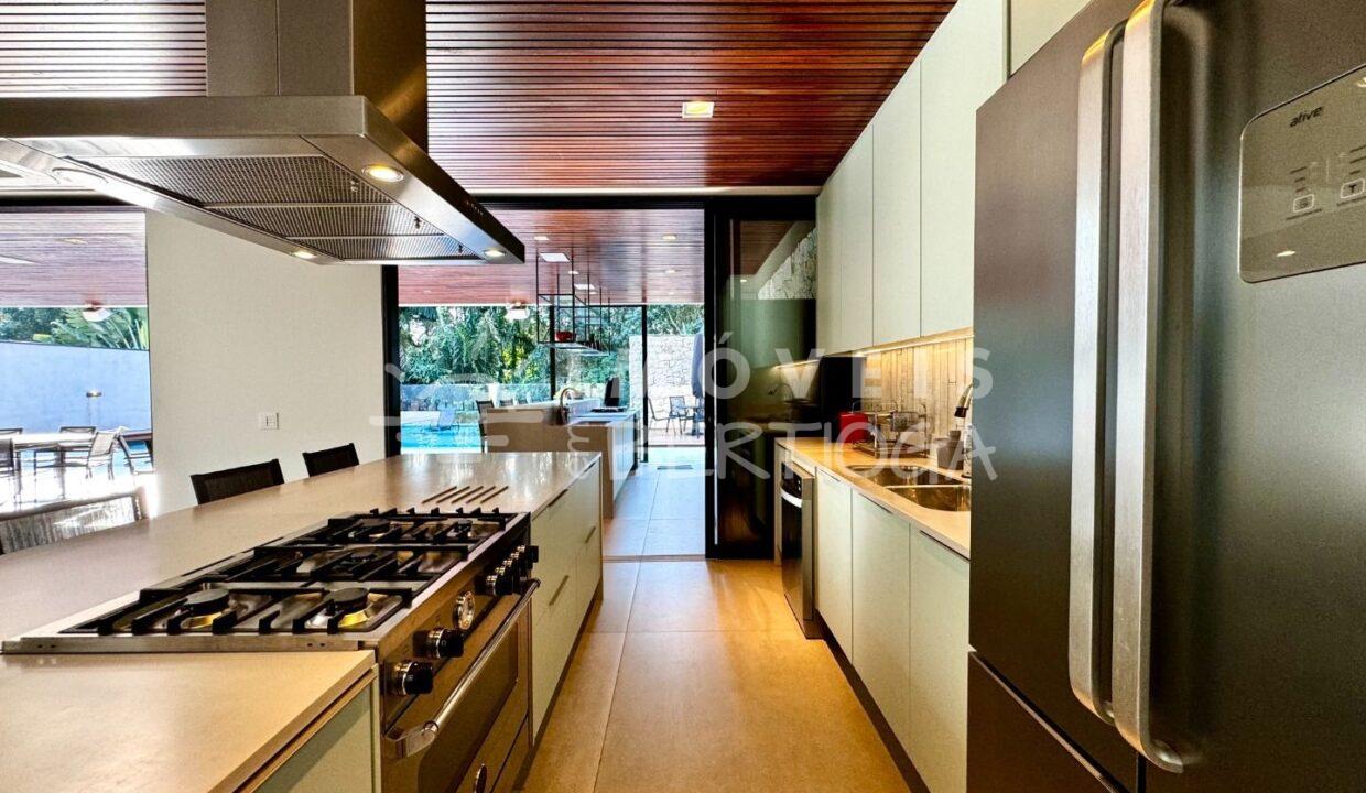 Casa-venda-BERTIOGA-RIVIERA-DE-SAO-LOURENCO-CA1779R-imobiliaria-na-riviera-imobiliaria-bertioga-2025-10-28_20-10-38_foto_rm-15