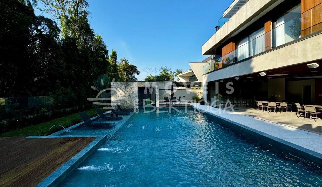 Casa-venda-BERTIOGA-RIVIERA-DE-SAO-LOURENCO-CA1779R-imobiliaria-na-riviera-imobiliaria-bertioga-2025-10-28_20-10-38_foto_rm-4