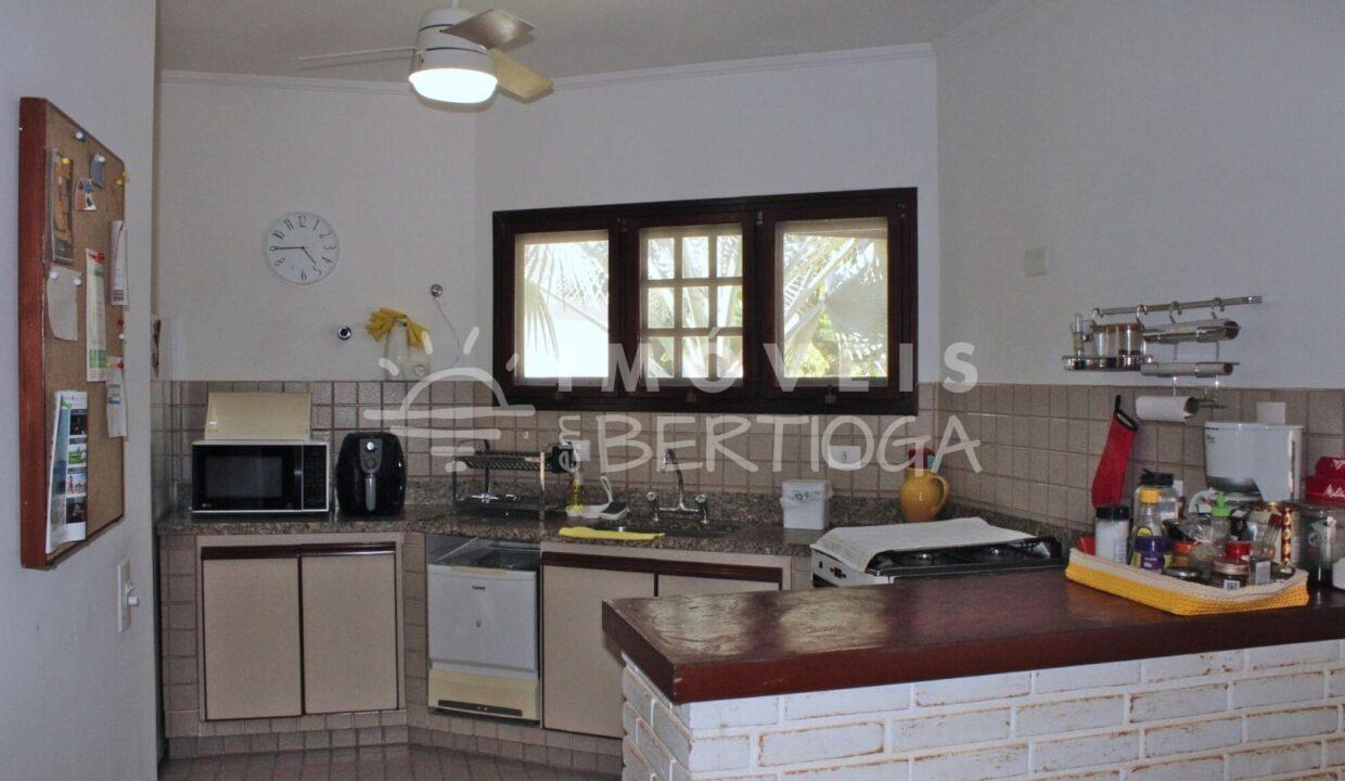 Casa-venda-BERTIOGA-RIVIERA-DE-SAO-LOURENCO-CA1781R-imobiliaria-na-riviera-imobiliaria-bertioga-2025-10-28_20-10-38_foto_rm-29
