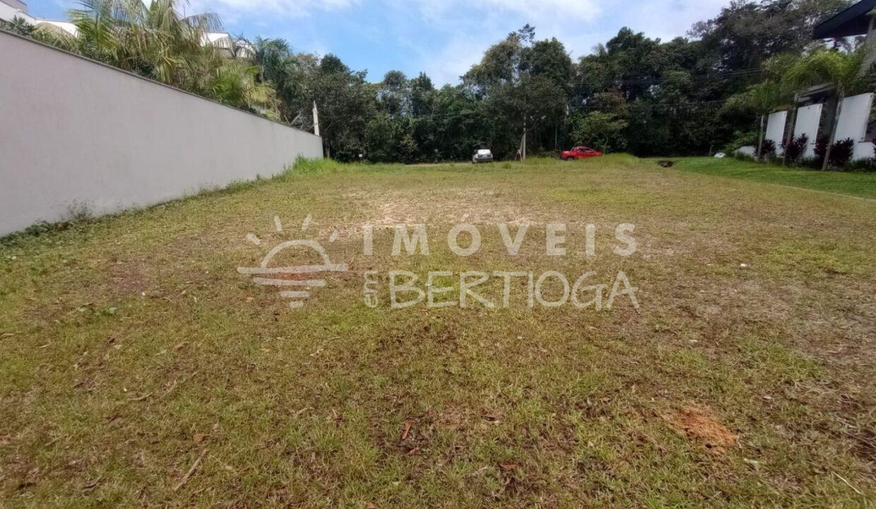 Terreno-venda-BERTIOGA-RIVIERA-DE-SAO-LOURENCO-TE0986R-imobiliaria-na-riviera-imobiliaria-bertioga-2025-10-27_17-32-52_foto_rm