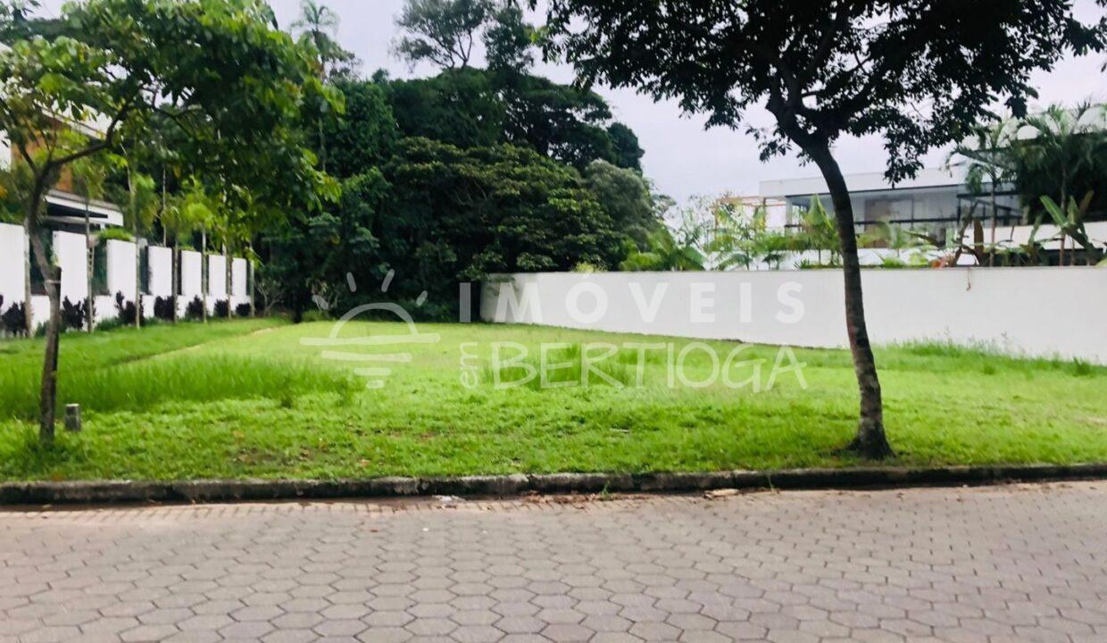 Terreno-venda-BERTIOGA-RIVIERA-DE-SAO-LOURENCO-TE0986R-imobiliaria-na-riviera-imobiliaria-bertioga-2025-10-27_17-32-52_foto_rm-4