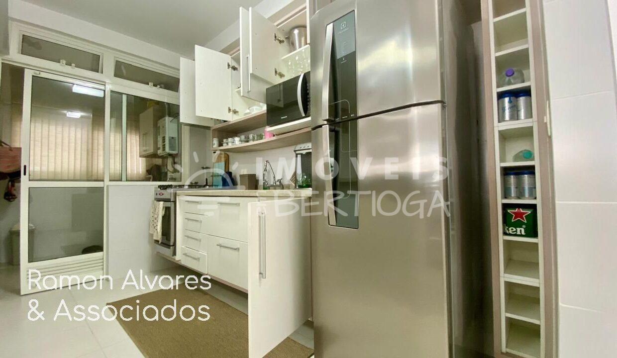Apartamento-venda-BERTIOGA-CENTRO-00013AV-imobiliaria-na-riviera-imobiliaria-bertioga-2026-06-25_16-37-30_foto_ra-16