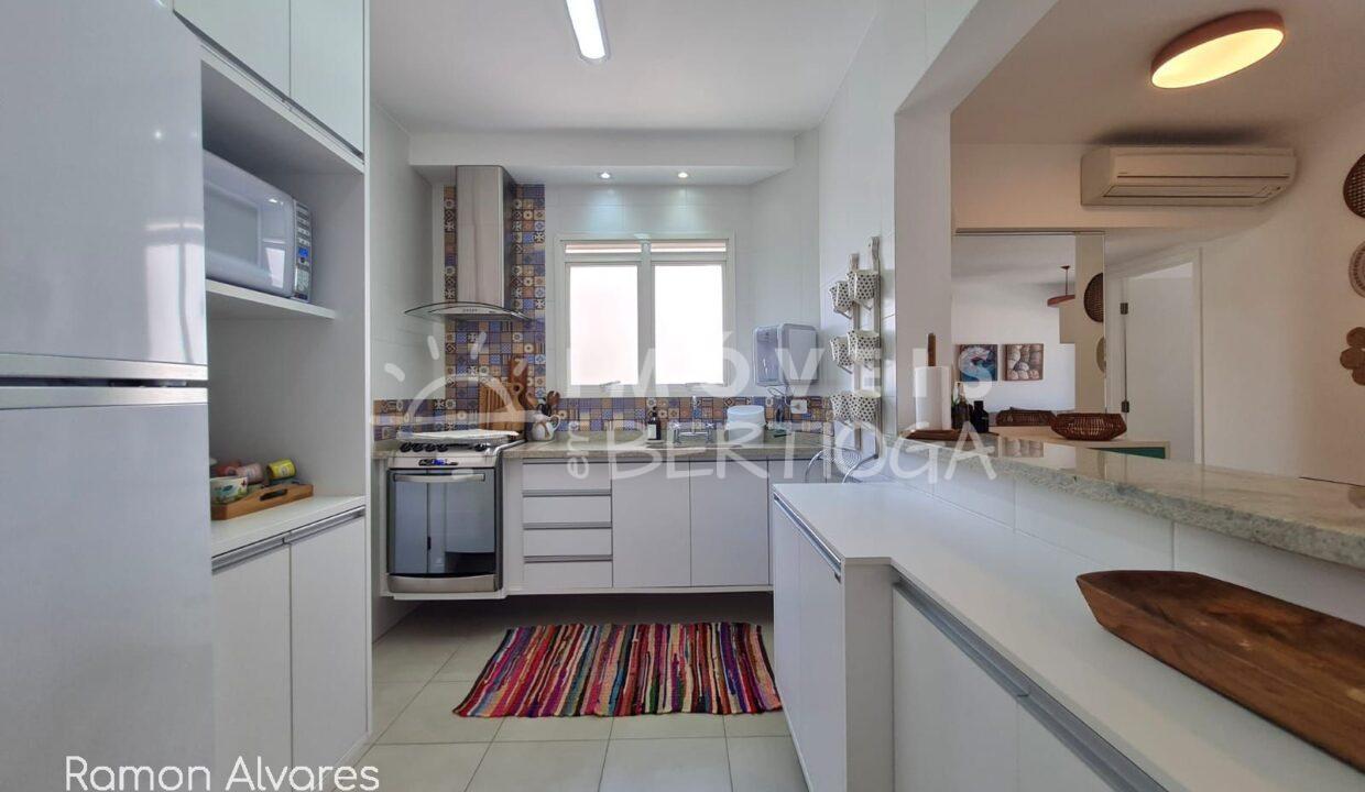Apartamento-venda-BERTIOGA-CENTRO-00975AV-imobiliaria-na-riviera-imobiliaria-bertioga-2026-06-25_16-54-38_foto_ra-11