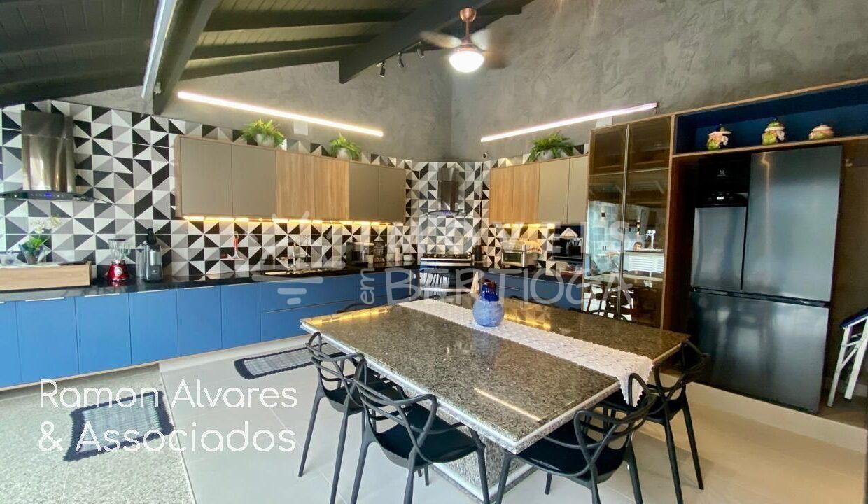 Casa-venda-BERTIOGA-BOUGAINVILLE-III-02010AV-imobiliaria-na-riviera-imobiliaria-bertioga-2026-06-25_17-50-56_foto_ra-30