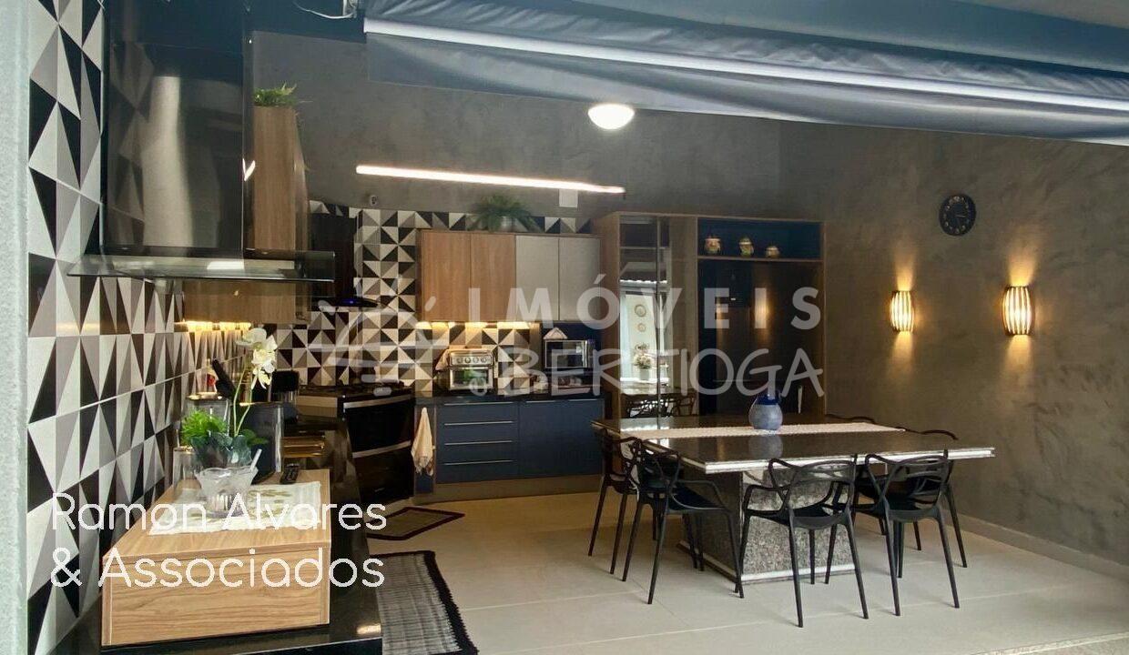 Casa-venda-BERTIOGA-BOUGAINVILLE-III-02010AV-imobiliaria-na-riviera-imobiliaria-bertioga-2026-06-25_17-50-56_foto_ra-31