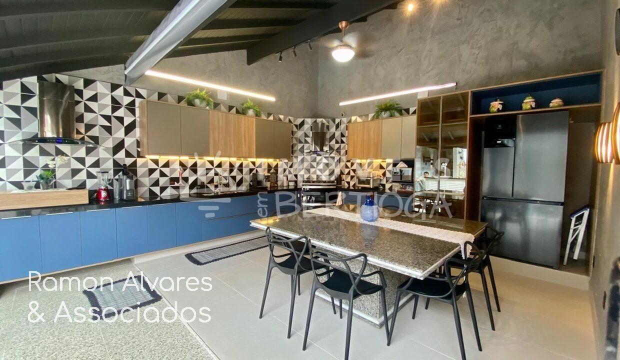 Casa-venda-BERTIOGA-BOUGAINVILLE-III-02010AV-imobiliaria-na-riviera-imobiliaria-bertioga-2026-06-25_17-50-56_foto_ra-33
