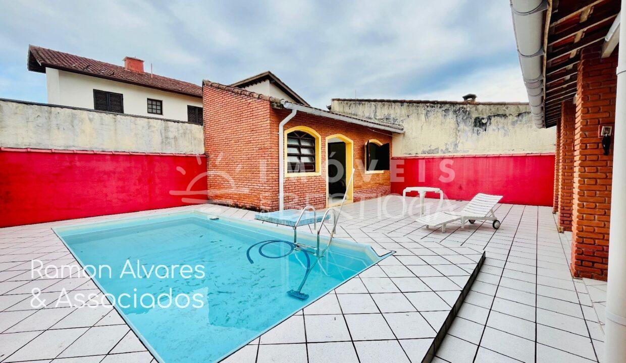 Casa-venda-BERTIOGA-CENTER-VILLE-02153AV-imobiliaria-na-riviera-imobiliaria-bertioga-2026-06-25_18-12-58_foto_ra-4